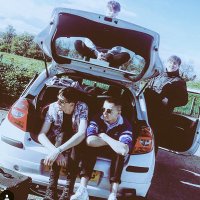 bluestar (@bandblacktea) 's Twitter Profile