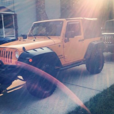 mc2_xtt's profile picture. 