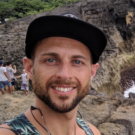 Journey2jeremy's profile picture. 🎙️Lifestyle Podcaster
🕉️More #Yoga, less judgement
🎖️Marathon running
🎧Deephouse dancing
🌊Kite boarding
🌈Gay guy with a cause!
🎧Spotify
#motivation
