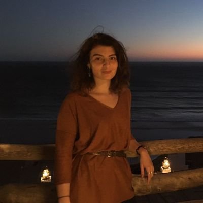 Aspiring ekphrastic translator currently completing my MSc in Translation Studies