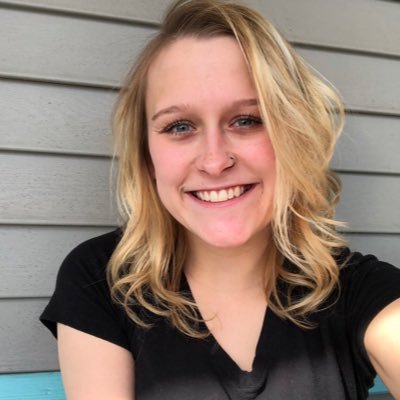 EmmaPester's profile picture. Just be happy. BU '21.