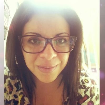 Hoy cuando tengas que elegir, elige amar. Alejandra Llamas.