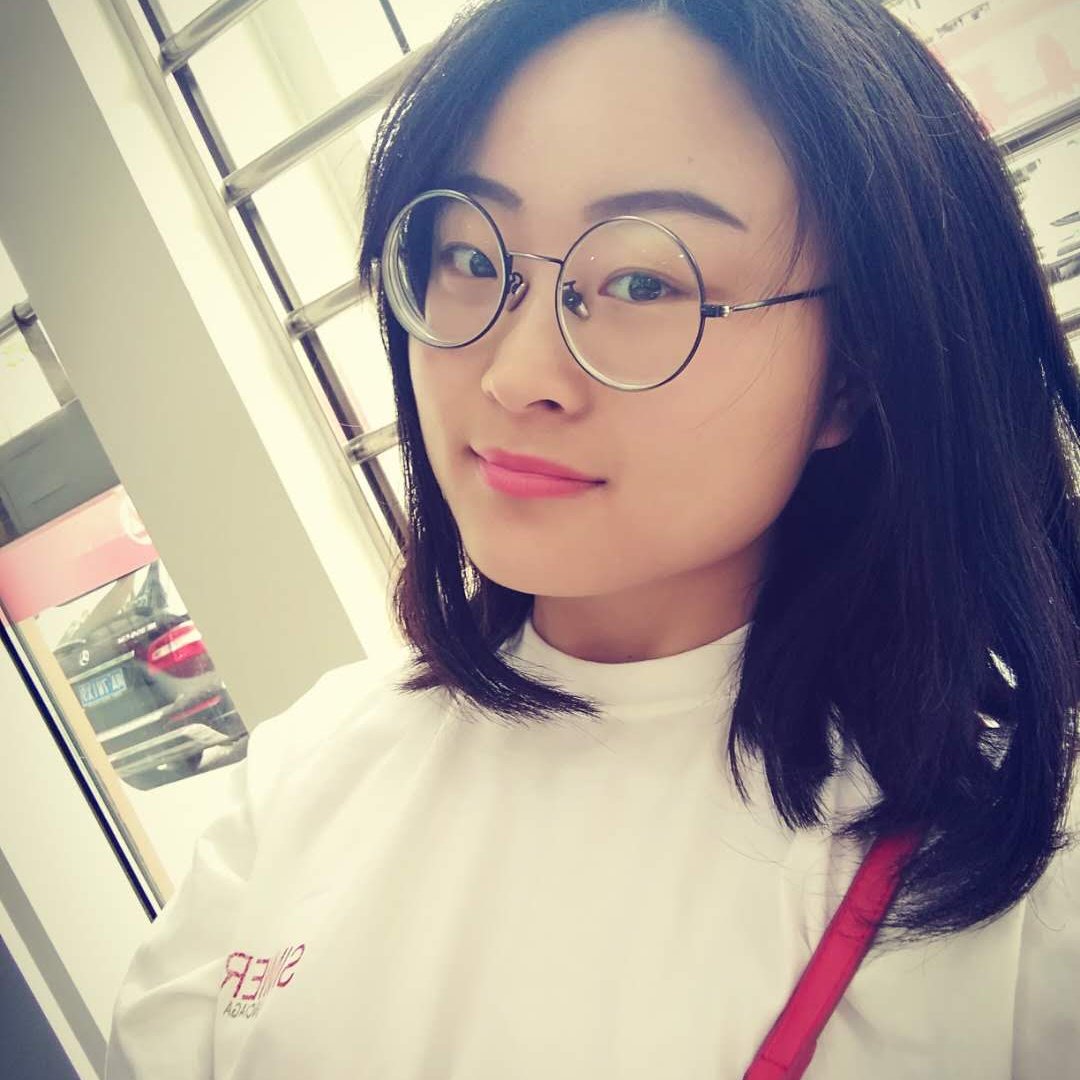 Coco0218XH's profile picture. Two characteristic, outgoing and quiet