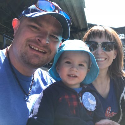 parothd74's profile picture. 