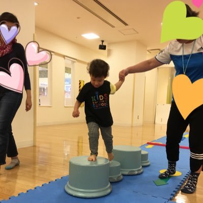おかげ様で今年で12年目。1歳~5歳の体操と知育の教室。幼児専門指導で体のバランスや脳の発達を刺激する創造性のある教室。文字や数字に触れるルールを学ぶなど総合的な人間力の基礎なども学ぶ総合幼児学習です。FM西東京で番組アーカイブス配信中。