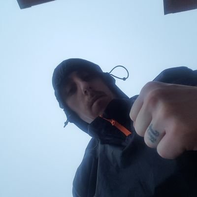 secarsales's profile picture. family man .multi business owner . used to box for England won British titles been out ring sometime now but returning 
aka Shane Griffiths 👨‍👩‍👦‍👦💷🥊🚘