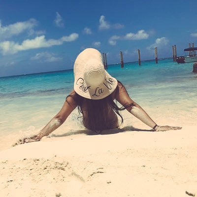 CecillAlvez's profile picture. De carácter muy cambiante| extrovertida|simpática| llena de amor... Amiguera total!