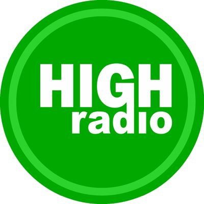 Hacemos radio.
La radio que solo quiere que seas tú el protagonista.