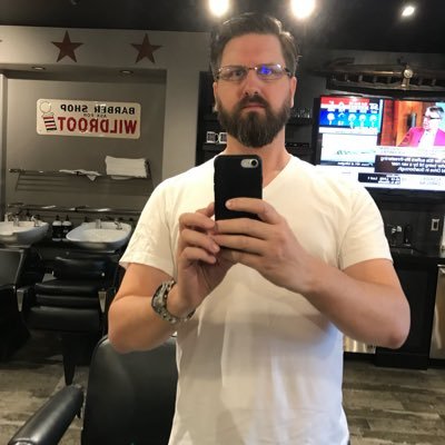 ColeyLikesBacon's profile picture. 