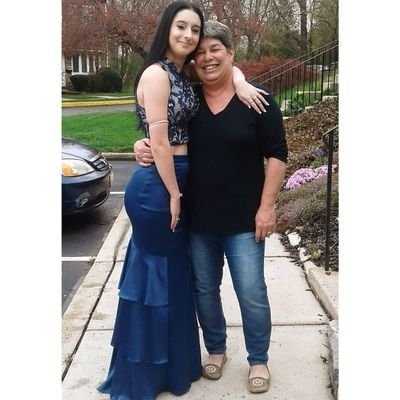 marissaaustin16's profile picture. MHS 18