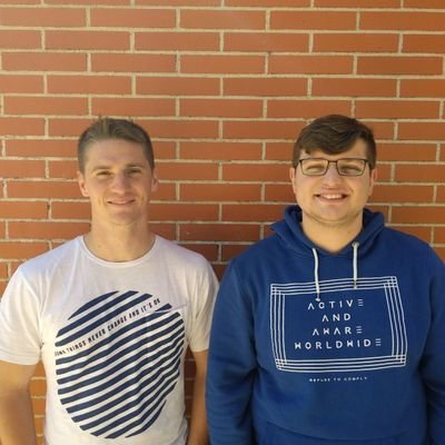 Oficial twitter account of Pepe and Raul, trust the process
Vótanos, Putin lo haría.
Química es una mierda, ayúdanos a hacerla peor.