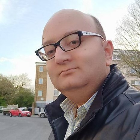 ikasmani_'s profile picture. Business Grad, IT Consultant and a budding Travel Blogger