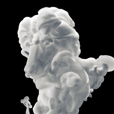 IGrewal09's profile picture. Probably at Starbucks