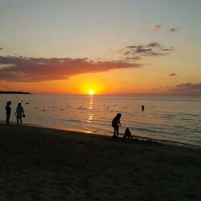 Jam1 Sports Leisure Vacations. Beach Volleyball, Open Water Swimming, Triathlon, Golf & 10K Road Race.
Negril, Jamaica