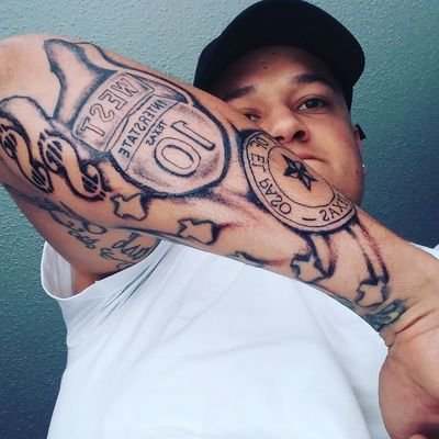 finestfelon's profile picture. 🎶