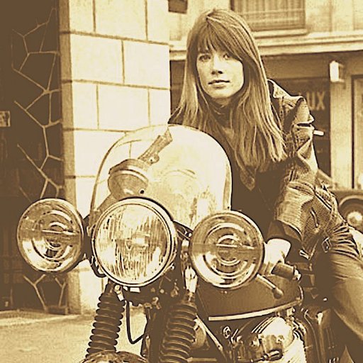 julietchupito's profile picture. Mother, sister, wife, human being, owning my age, Equality, fact checker, usually very tired / No to Trolliskies / #EducationForAll  #resistHate #FollowTheMoney