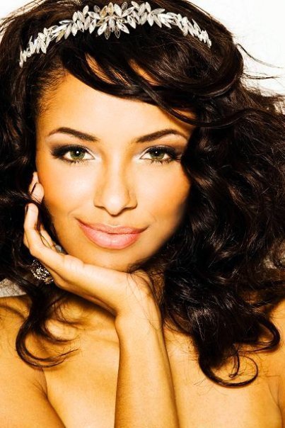 We Love our sweet @KatGraham!