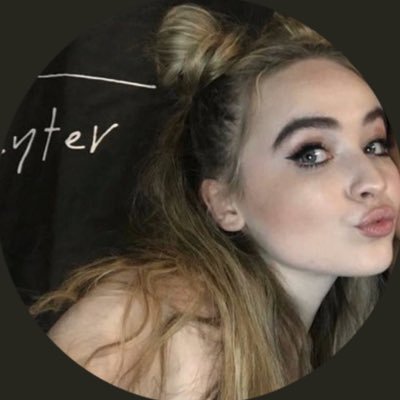 spacebunbrina's profile picture. 💛