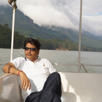 UMESHSH60512845's profile picture. 