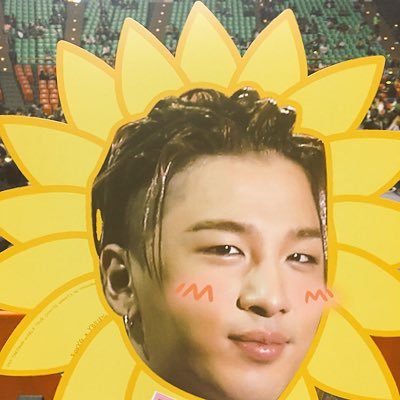 PuuuVi's profile picture. LOVE ☆BIGBANG   ☆EPIK HIGH☆2PM ☆JangHyuk 台湾🇹🇼                      ⚽️criacao shinjuk🟣