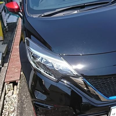 つぶやいてスッキリしようではないか(笑)暇なときはパチスロ🎵モンスト、ドライブ🎵いっぱいフォローしまくりますよ☺️