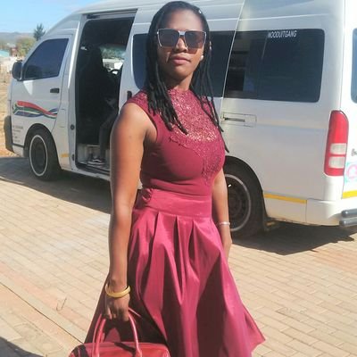 NomfaneloNogqa2's profile picture. Am not a fake