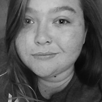 bacontitts's profile picture. Autumn // 22 // Wife // FL 🌴 //