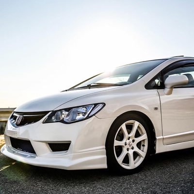 naimaizan's profile picture. 