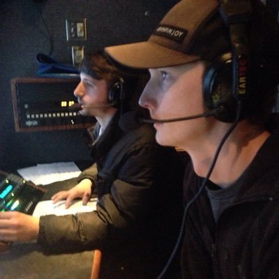 Levi_Underwood5's profile picture. Hit me up on Insta if you want to know about me. I don't tweet