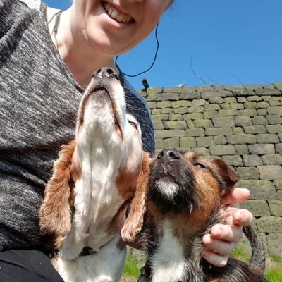 emwa's profile picture. Alive, human person (and not the European Medical Writer's Association, though I wish them well). Knows nothing about football. Proud inspiration of Decemmaber
