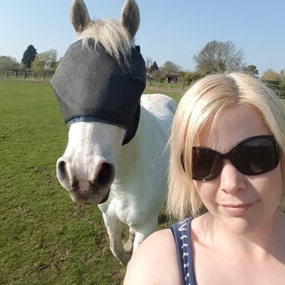 patching_jane's profile picture. Mother of two, full time HSEQ Manager at GB Management Services and owner of a wonder cob and a sensitive Connemara.....always on the go!