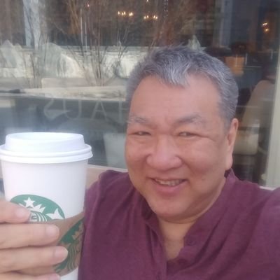 Local Hawai'i boy. Father, husband, Hawaiian local plate lunch aficionado. Wizards / Nats, Seahawks,and Univ of Hawai'i sports fan. NO PINEAPPLES ON PIZZA!!