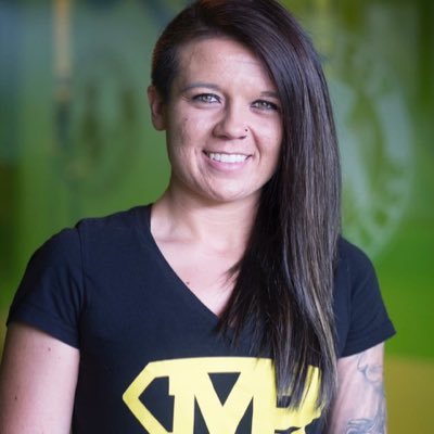💚 Co-Founder of @midwestperform, 🕷Future Wife of @MarcieaAllen, 🏋🏽♀️ Fitness Enthusiast & 🙌🏼 Inspiration Leader!