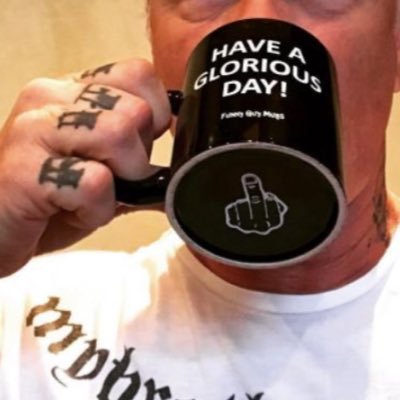 keragoraq's profile picture. if you ain't first, you're last