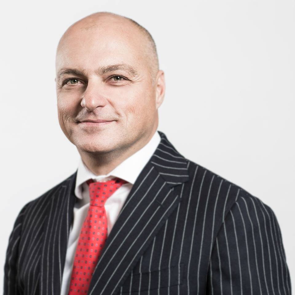 AlessandroFrino's profile picture. Professore di Economia+Prorettore, l'Università di Wollongong. Ex-alunno dell’Università di Cambridge ed ex-borsista Fulbright. Commenti sull'economia Italiana.