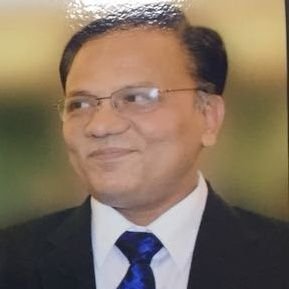 Supreme Court Advocate. General Secretary of Global Bar Association. Practising law for 25 years