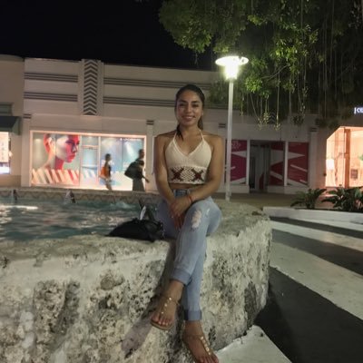 sindyjmercado's profile picture. 💫