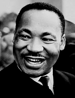 Frases do maravilhoso Martin Luther King Jr, a pessoa mais jovem a receber o prêmio nobel da Paz.