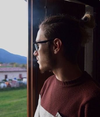 Pizzz10's profile picture. 