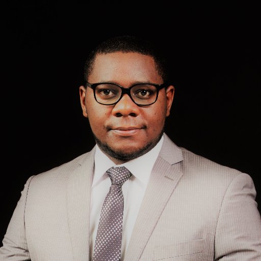 Victor_Manan's profile picture. Globe Trotter , Proud family man!