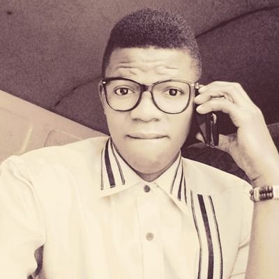 You tweet, I retweet! I(un)FB #Team @Liverpoolfc I rEp Christ!!!