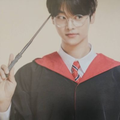 VIXXNペンヌナ→X jJAPAN❤️進撃の巨人❤️ワンピース❤️神谷浩史さん❤️BTS❤️TxT❤️🐰🐭強めの🐰🐥推しおるぺん大人ARMY❤️disney❤️あざMAX❤️🎶
2017年8月脳梗塞発症左半身麻痺上肢全下肢装具&杖VIXX、BTS大好き目標渡韓!車椅子生活 高脳機能障害 障害1級