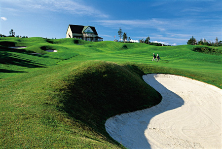 Canada's most comprehensive golf course listings and reviews guide.