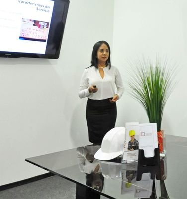 ixchel_iq's profile picture. 