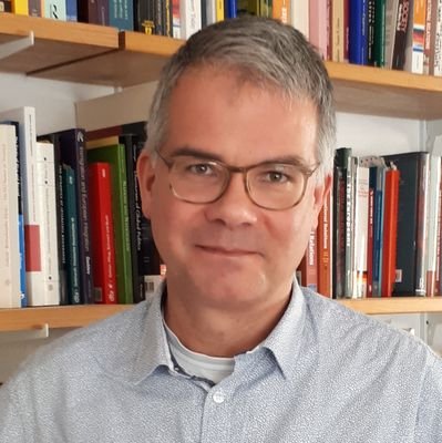 Professor of Political Science and International Relations at University of Tübingen. Consortium member @globus_h2020. Past President of @europeanisa 2015-7.