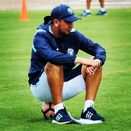 tumacuto's profile picture. Asistente técnico 🇪🇨⚽⚽

@guayaquilcityfc 

Guaranda-Ecuador

El fútbol es una maravillosa excusa para ser feliz, pero también para ser mejores