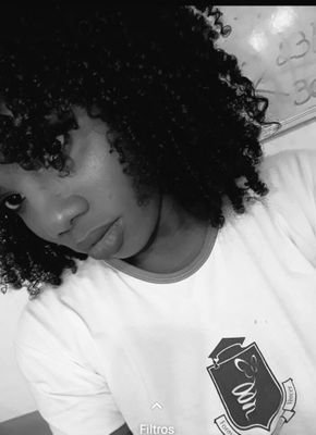 facebook: Taís Souza 
Instagram: thays Brasil 
Mekap  😚❤😊