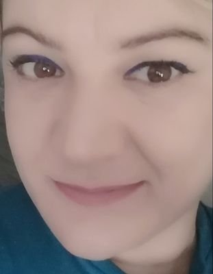 Manolya42032357's profile picture. 