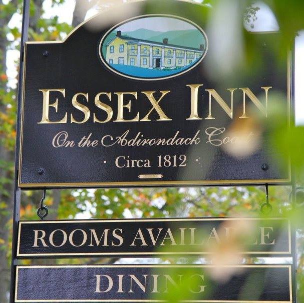 The Essex Inn rooms & suites provide modern convenience with rustic charm, while the Inn’s tavern and restaurant offer an exquisite wine selection and dinner.