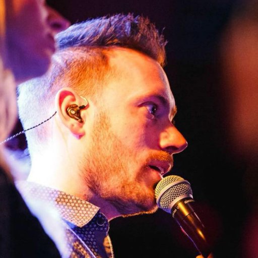 PatrickLabree's profile picture. Webdeveloper @ Yuna, Sound Engineer, Singer, Gadget freak, Music lover, MX5